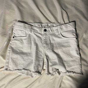 White, Cat & Jack Jean shorts